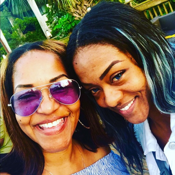 Meet your Posher, Summer - Picture 1 of 1